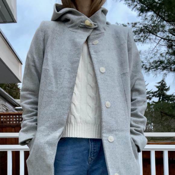 Aritzia Wool Coat (Babaton) - Picture 1 of 13